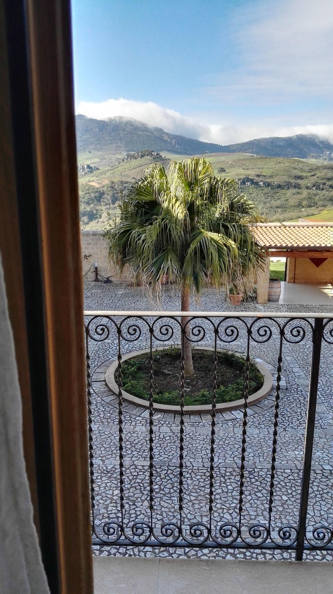 Hostal Agrirelais Baglio Di Pianetto Santa Cristina Gela  Exterior foto