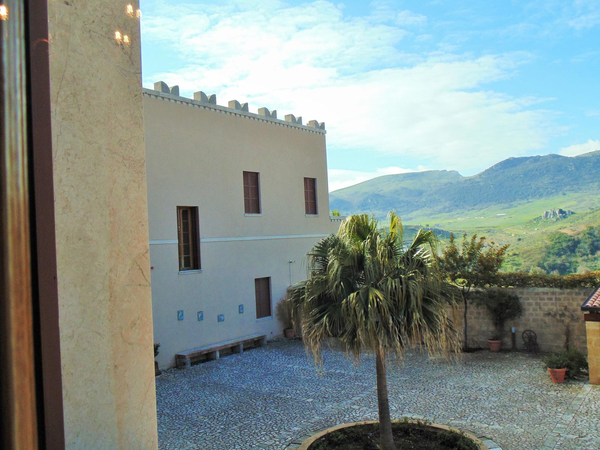 Hostal Agrirelais Baglio Di Pianetto Santa Cristina Gela  Exterior foto