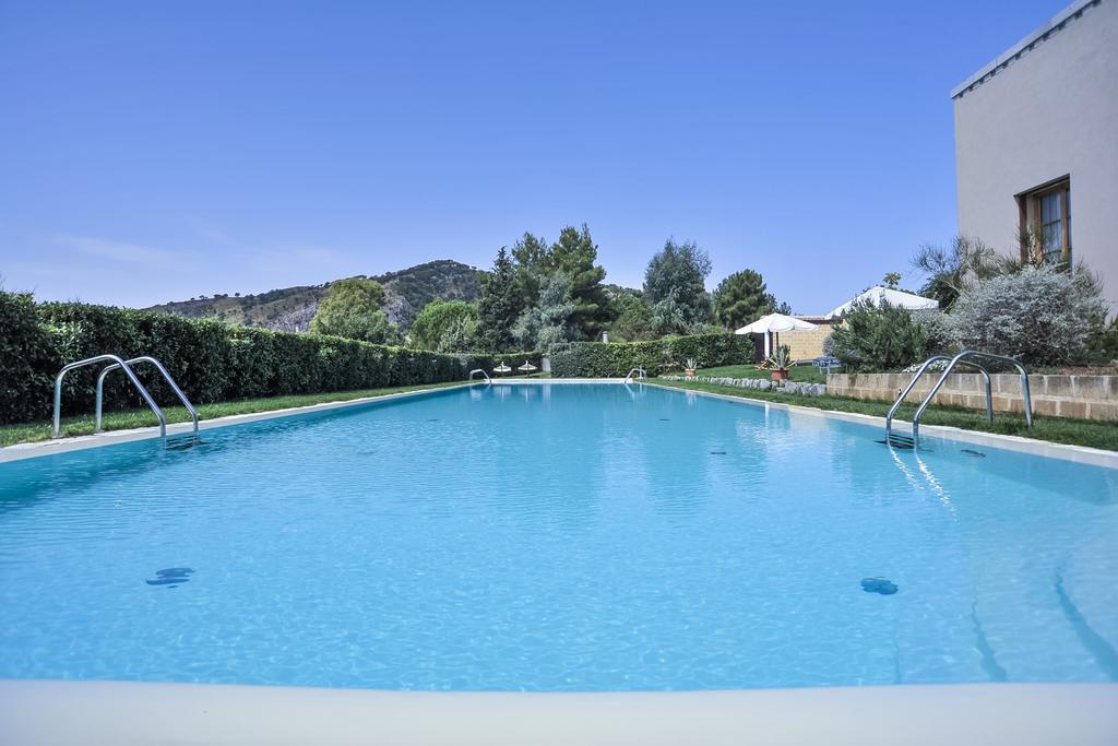 Hostal Agrirelais Baglio Di Pianetto Santa Cristina Gela  Exterior foto